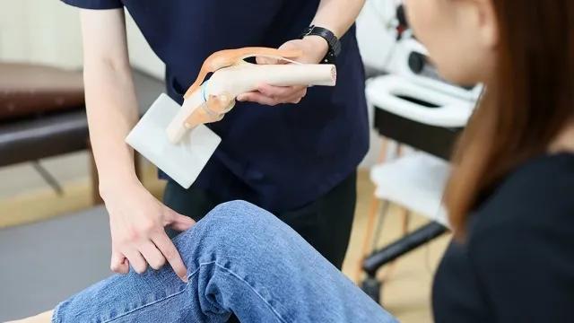 半月板損傷は手術しなくても良くなる？  保存療法と接骨院施術で改善が期待できるケース
